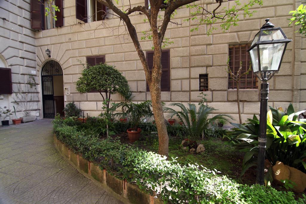 Elegance Bed & Breakfast Rome Exterior photo