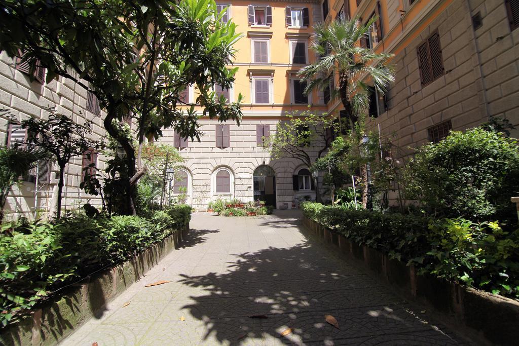 Elegance Bed & Breakfast Rome Exterior photo